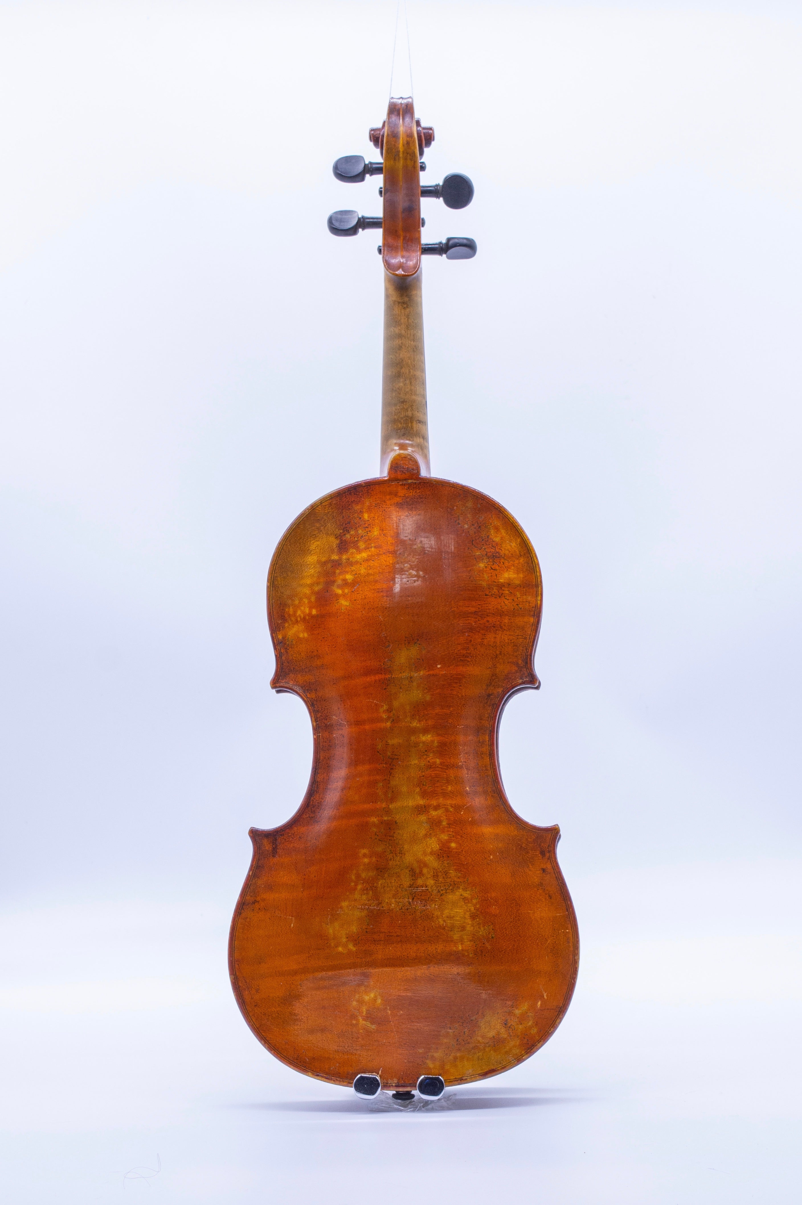 4C964B21-9E49-49AE-9087-