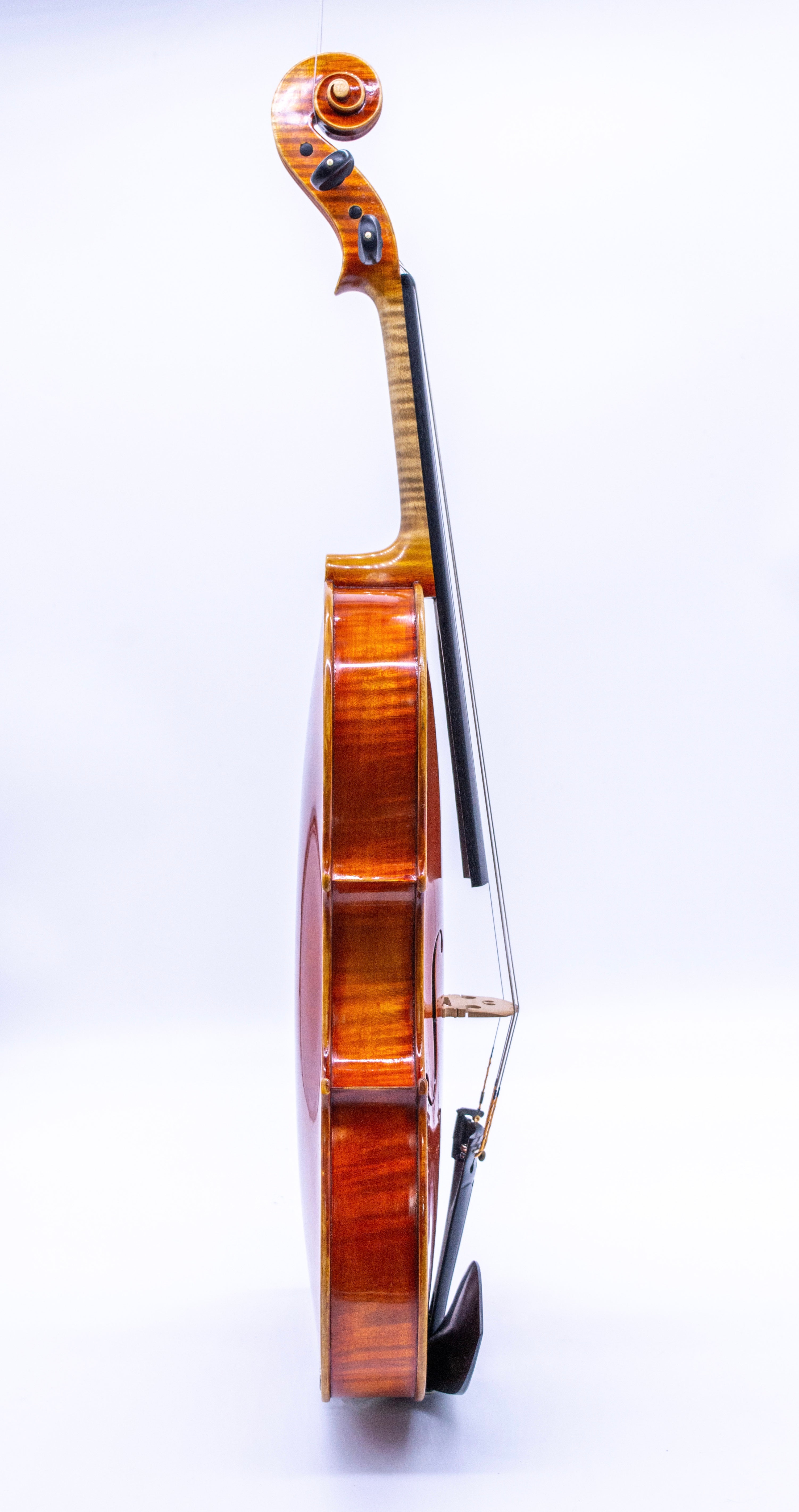 A Fine Viola by Leo Aschauer; Mittenwald, 1955. 16” – Cohen Violins
