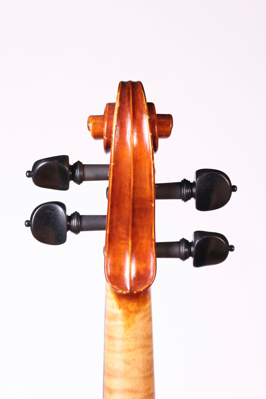 A Lithuanian-American Violin by Charles J. Edlavitch, 1932.