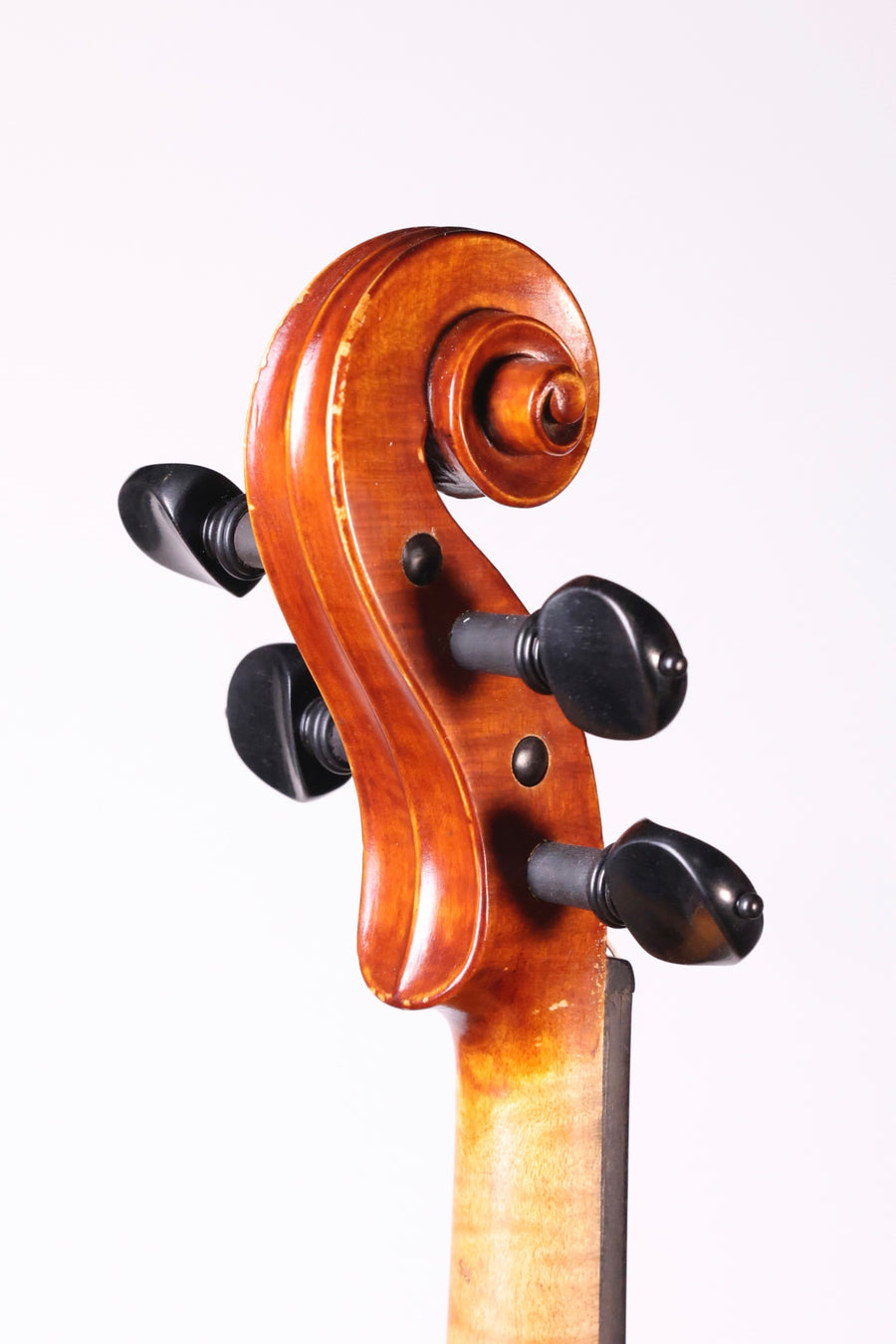 A Lithuanian-American Violin by Charles J. Edlavitch, 1932.