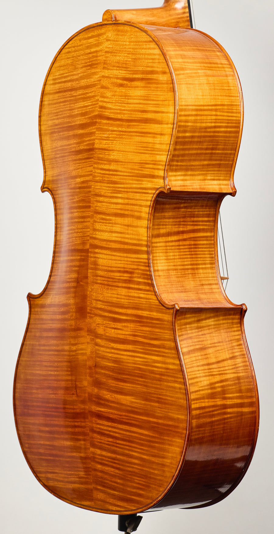 A Striking Italian Cello By Luigi Villa, Milan - 1987.