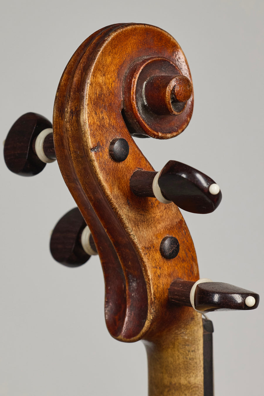 Mid 19th Century Mittenwald Viola From Neuner & Hornsteiner. 15 3/16”