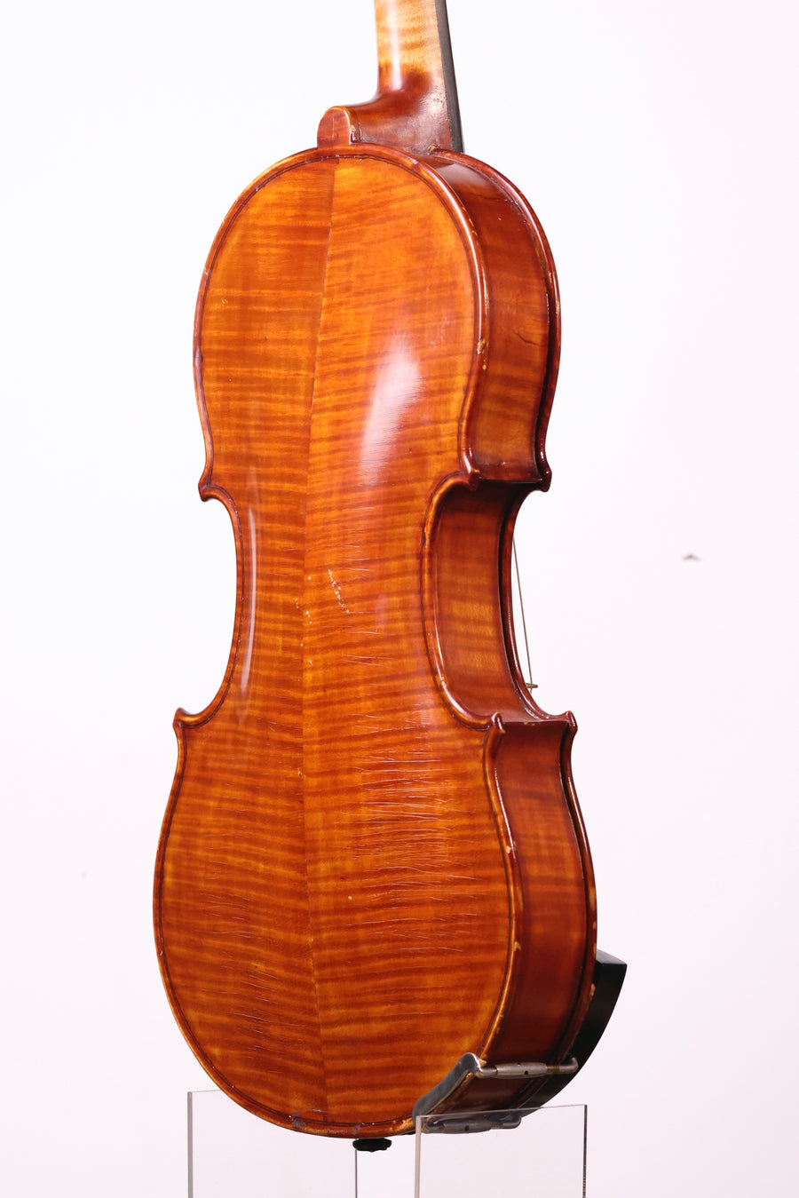 A Lithuanian-American Violin by Charles J. Edlavitch, 1932.