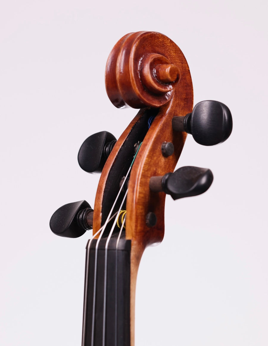 A Modern American Violin By Daniel Oliver, 2023