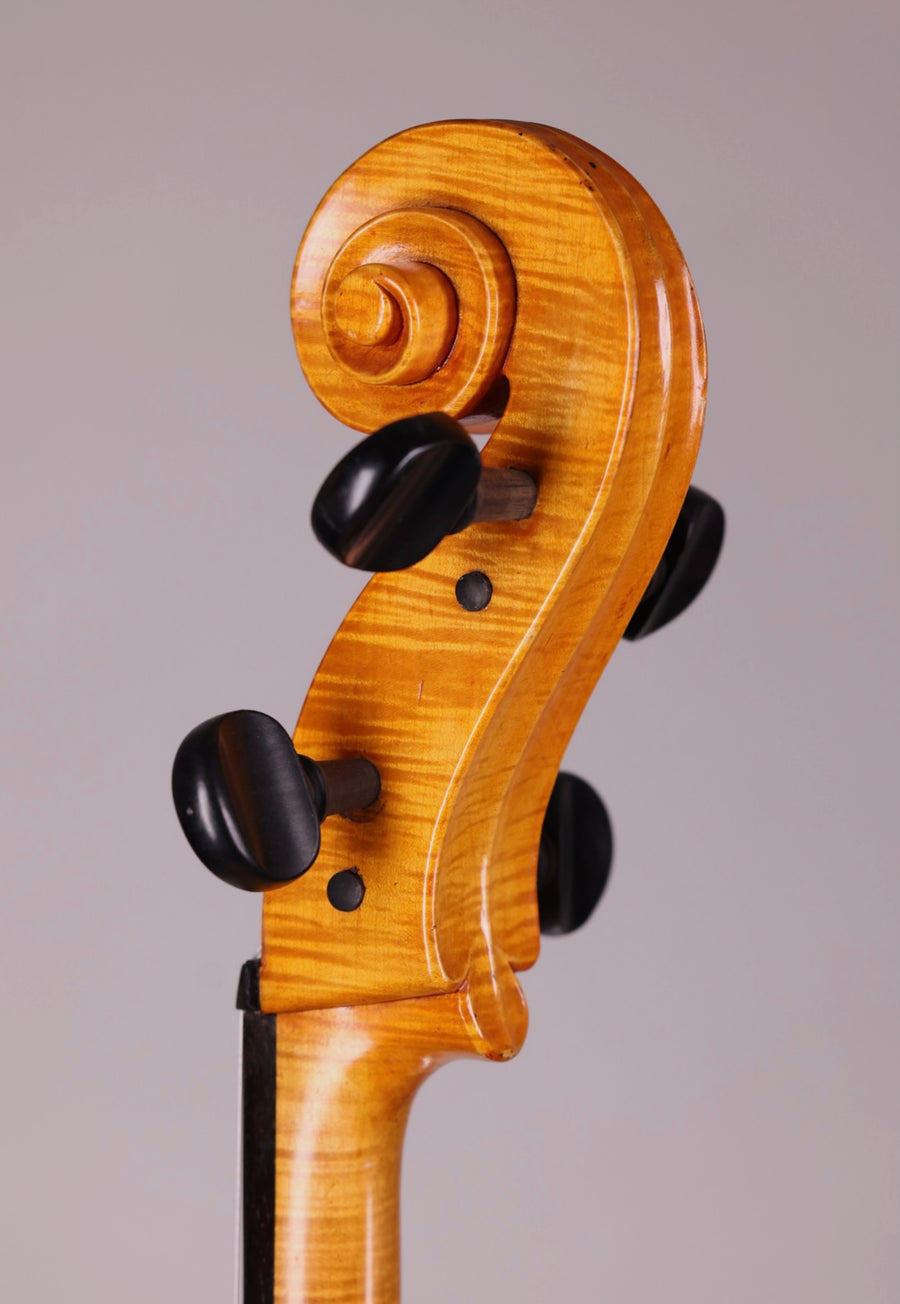 a Beautiful Cello By Harry Dobbs, England - 1969.