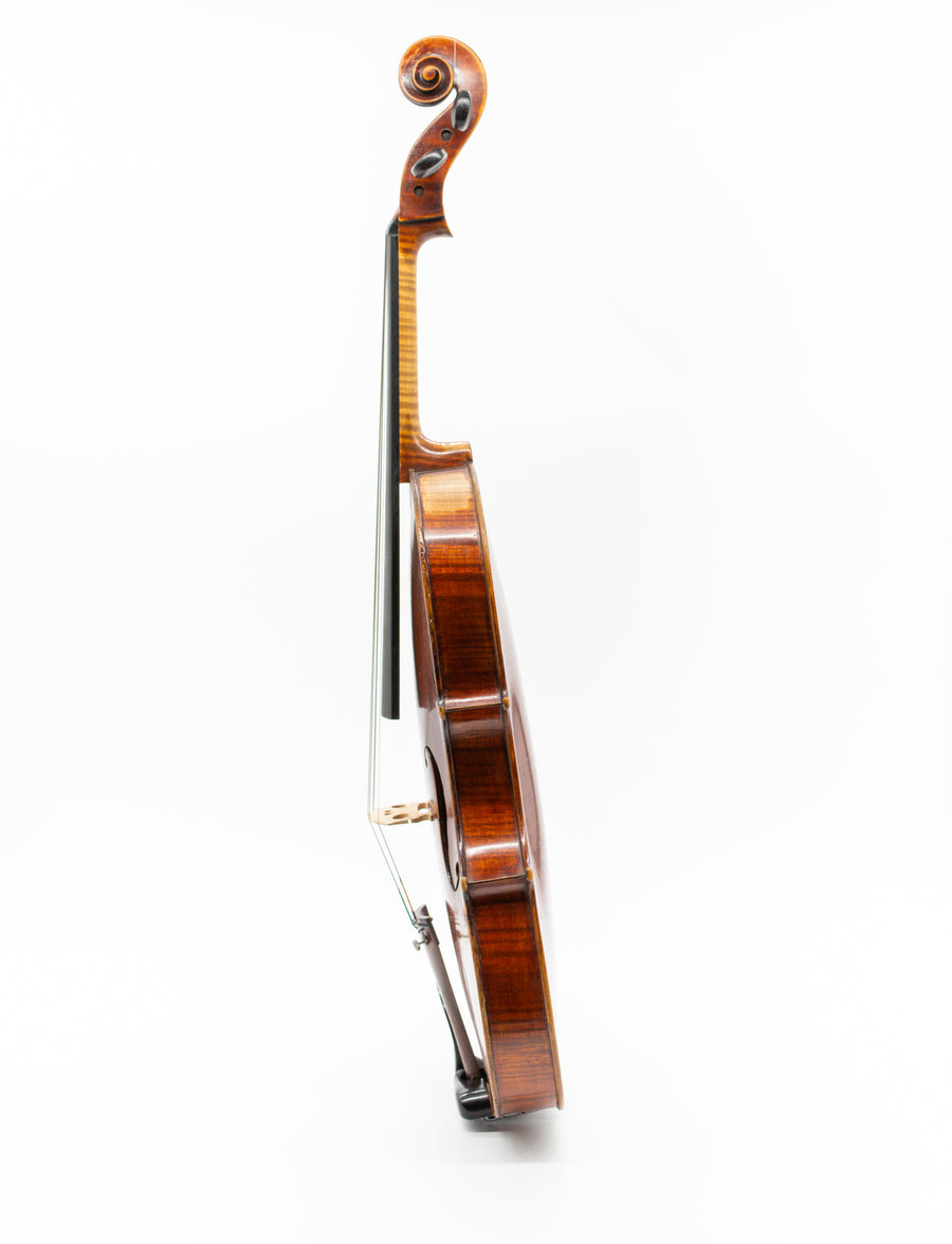 An Interesting Italian Viola, Early 20th Century, 16 5/8”