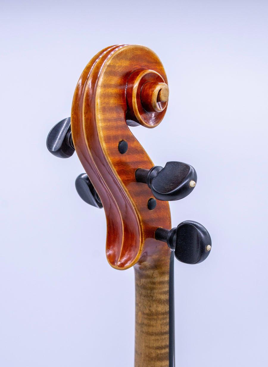 A Fine Viola by Leo Aschauer; Mittenwald, 1955. 16”