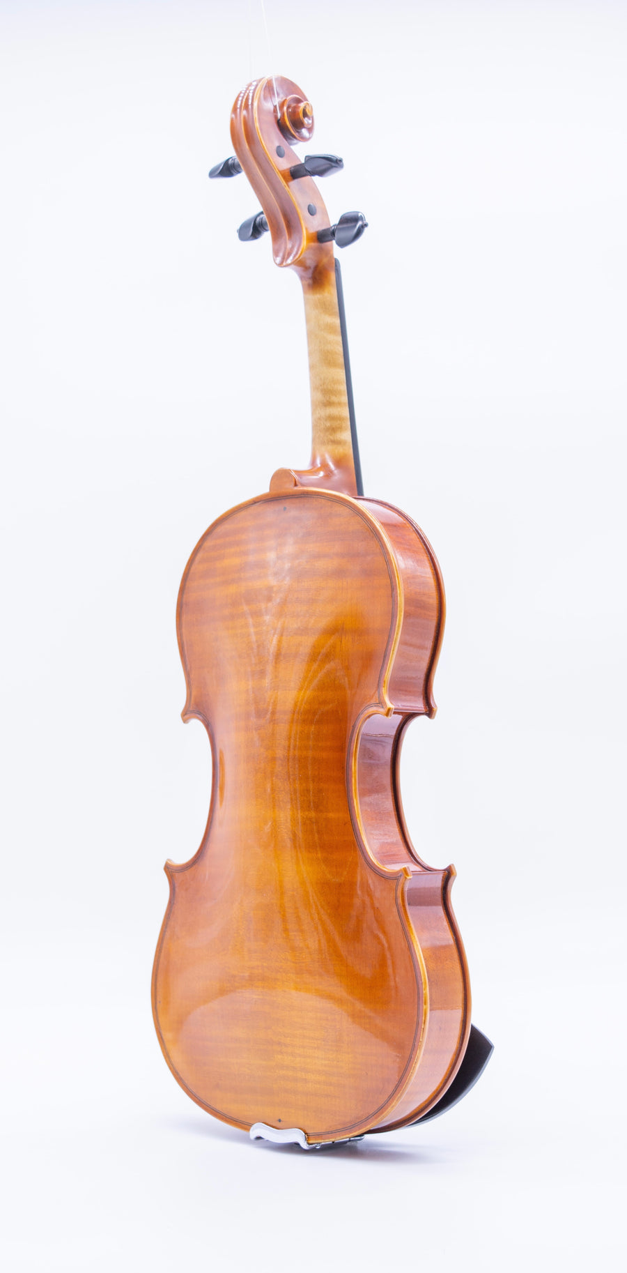A Contemporary American Violin by Peter White, 2014.