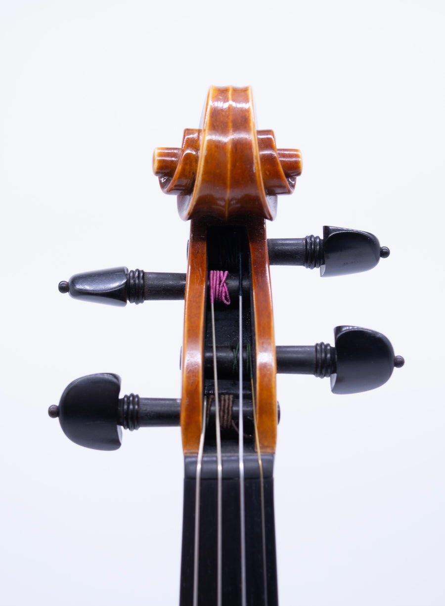 A Contemporary American Violin by Peter White, 2014.