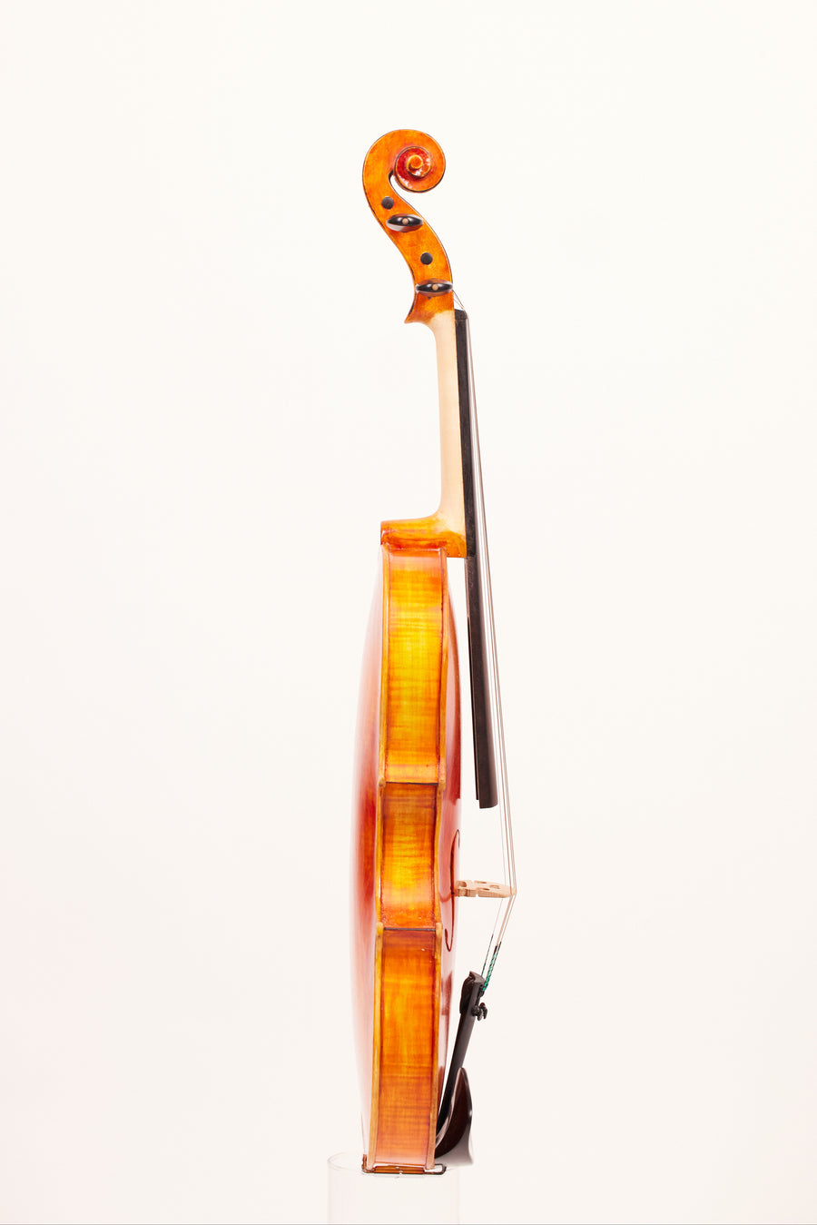 A Contemporary Viola by Daniel Oliver, 2022. 15 7/8”