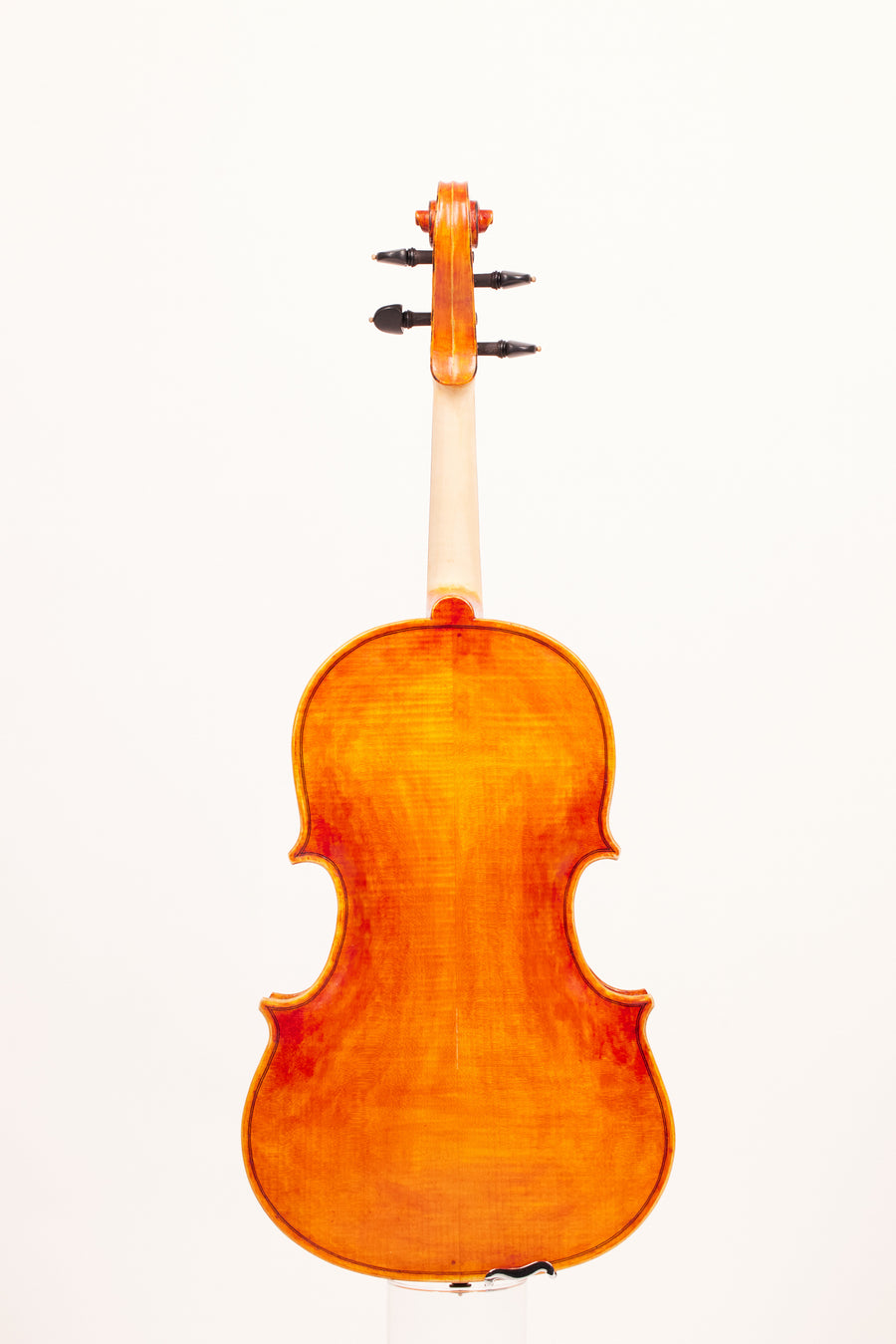 A Contemporary Viola by Daniel Oliver, 2022. 15 7/8”